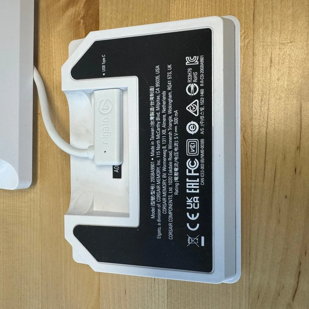 Elgato Stream Deck MK.2 White 15 LCD Keys Customizable Controller 20GBA9901